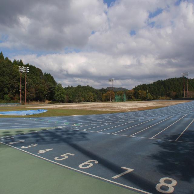 写真:嘉穂陸上競技場