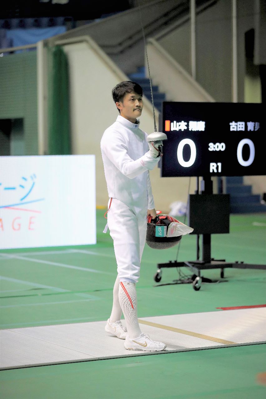 写真:古田 育男 選手