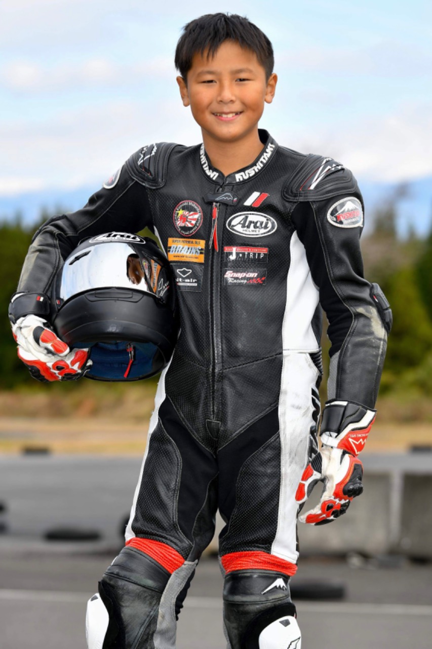 写真:向田 克章 選手