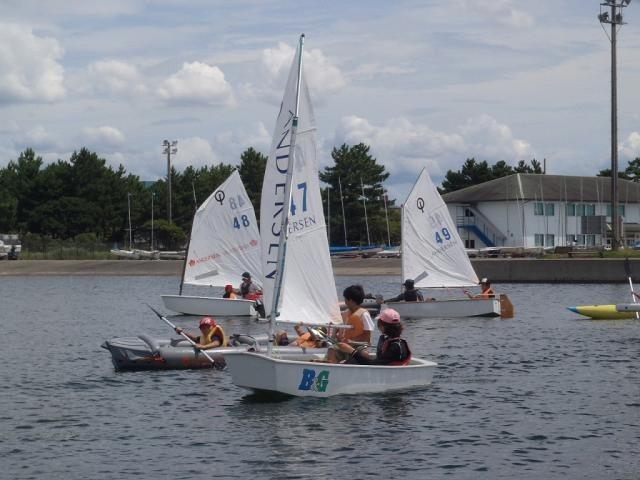 福岡市ヨットハーバー＆ビーチ