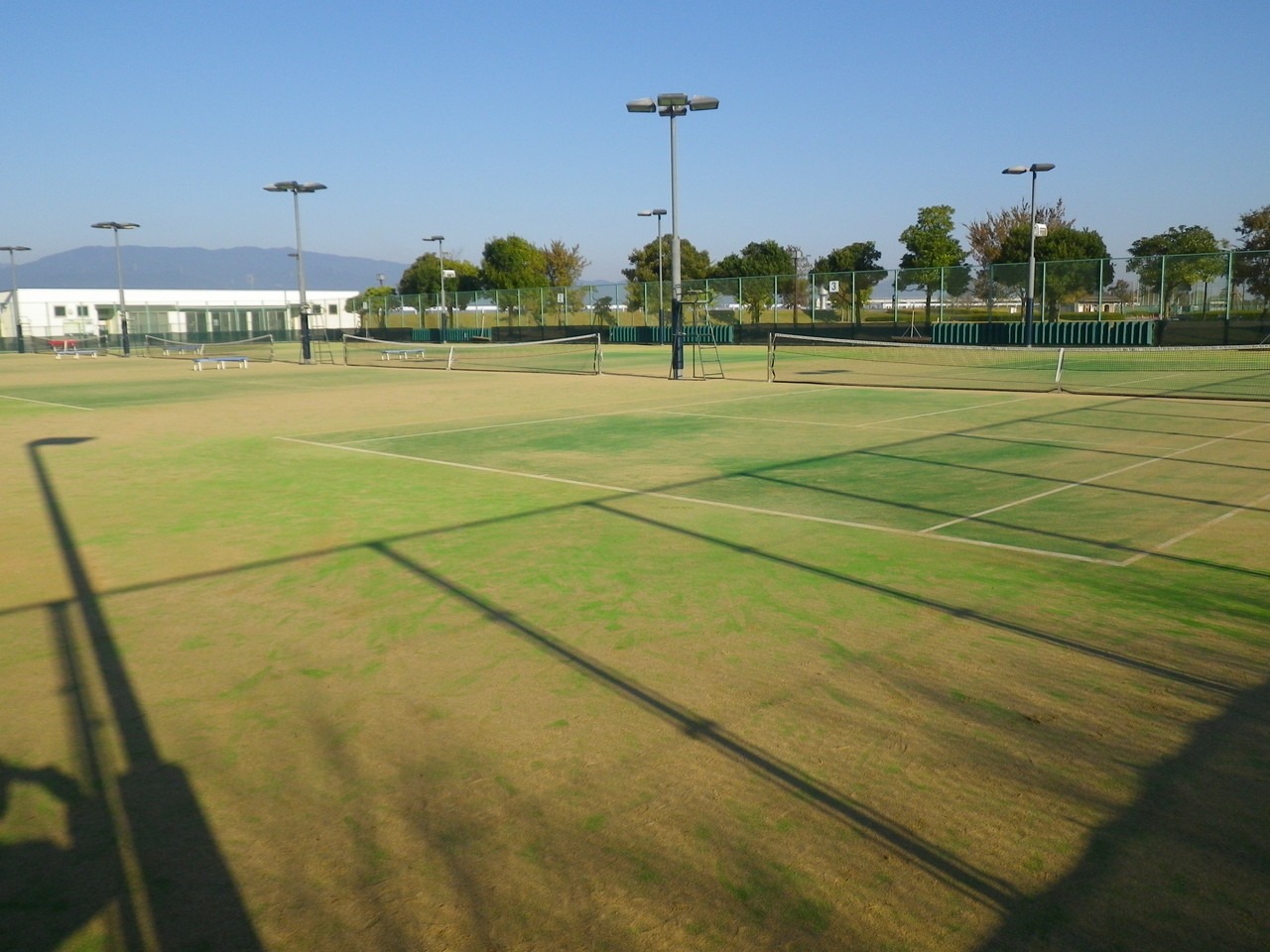 写真:新宝満川テニスコート