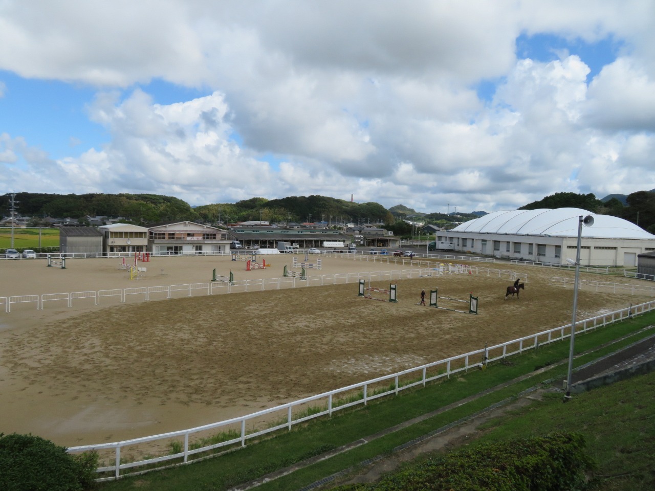 写真:福岡県馬術競技場