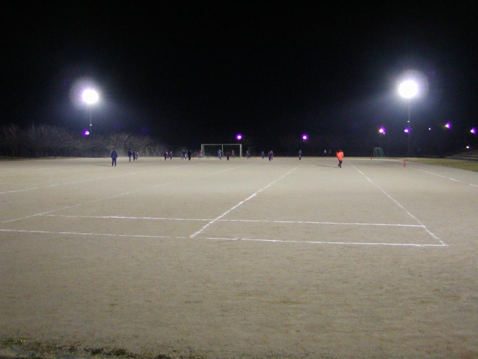 宗像ユリックス多目的広場（夜間）