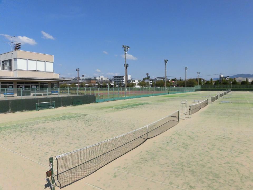 久留米総合スポーツセンターテニスコート
