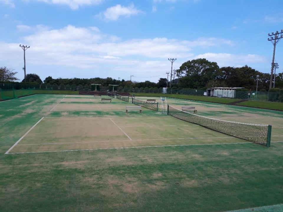 うきは市スポーツアイランドテニスコート